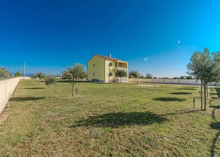 Vikendica Holida Jurkin By Interhome Nin