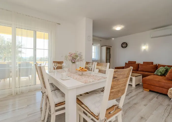 Holida Jurkin By Interhome Holiday home